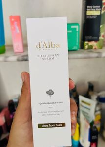 d&#39;Alba First Spray Serum
