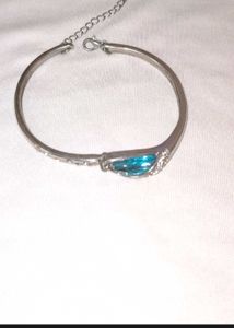 Bracelet( Yellow Chimes)