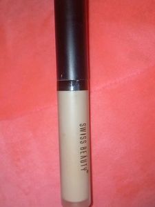 Swiss Beauty Lightweight Concealer