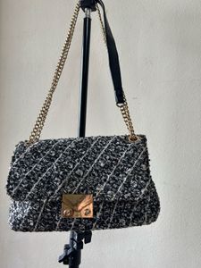 Tweed Chain Shoulder Bag