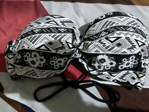 Different Size And  color Bras