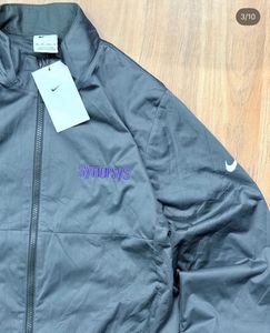 Nike Windbreaker Jacket - New!