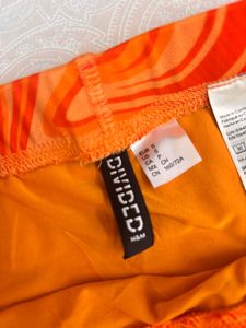 🔥 Statement H&amp;M Mesh Leggings - Like New! 🔥