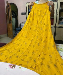 A Sleeveless Kurta For Your Daily Wear