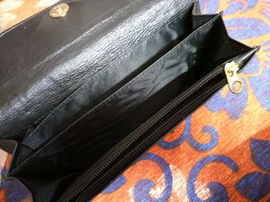 Black hand purse