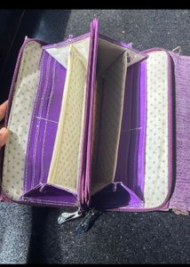 Hand Clutches