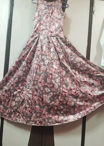 Sleeveless Gown With Jacket