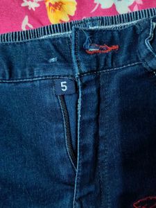 50% offer.... boys jeans and shirt set... in jean