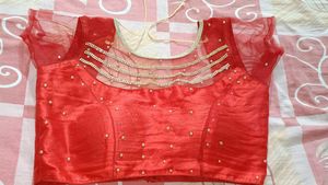 Red Blause