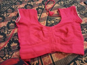 Beautiful Hot Pink Blouse 💗🌸