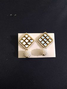 Flower Drop Earrings