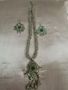 Women Necklace Set