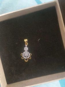 Elegant Pendant