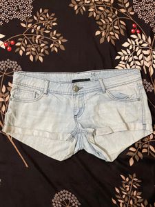 High-Low denim shorts