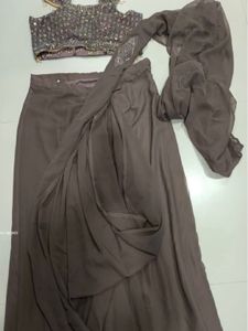 Elegant Pre-Draped Saree