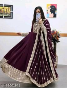 trending gown+Gift 🎁