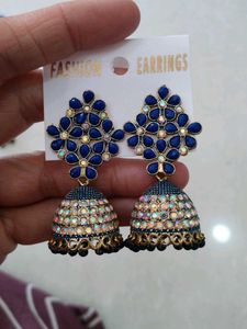 Earings combo new with tag