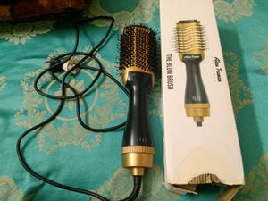 Alan Truman Blow Brush