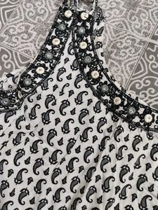Paisley Print Tie Strap Tank Top