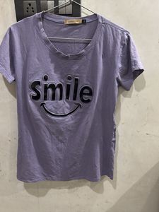 Perple Tshirt With “Smile” Stiker