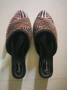 Damini Embellished Ethnic Mules