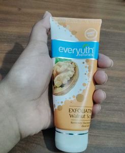 Everyuth Naturals Face Pack &amp; scrub