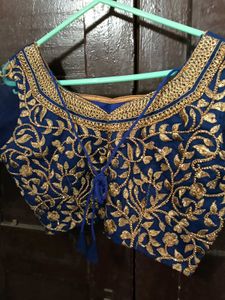 1-TimeUsed NavyBlue Blouse &amp; Dupatta For Lehenga