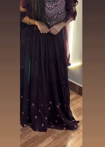 Elegant Embroidered Peplum Top With Skirt