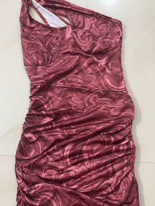 One Side Arm Bodycon Dress