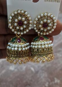 New and unused grand Jhumka Earrings