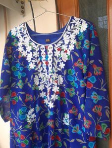 Embroidered floral georgette kurta 💕