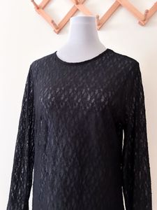 LACE TOP
