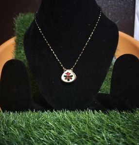 Beautiful Simple Classy Kundan Mangalsutra.       You Can Use It From Both Sides.   Meenakari Kundan Mangalsutra