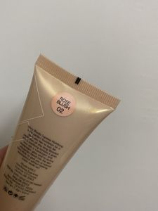 2 in 1 Foundation Concealer