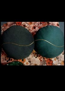 Circle Cushion