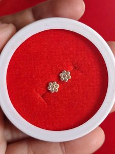 Cute Flower Stud Earrings Gold