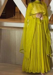 Pear Yellow Gown