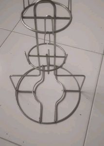 Cups Stand
