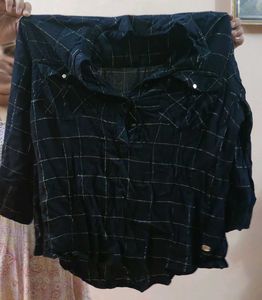 Stylish Black Checkered Shirt Top – Casual & Chic