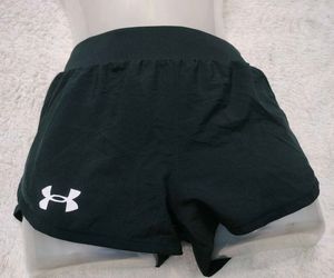 Under Armour Running Shorts 💚