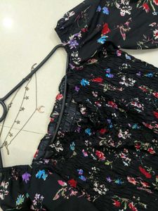 Black floral bodycon dress