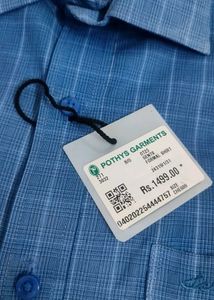 Zero Men&#39;s Cotton Rich Checked Contemporary Shirt