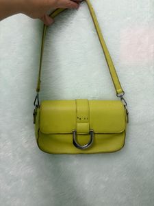 Lime Green shoulde bag ( comes with sling)