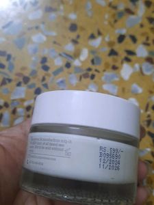 Skincare Bundle: Pure Sense, Lakme, Plum