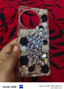 One Plus 11 R Black And White Diamond Back Cover