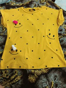 Selling Yellow Tshirt