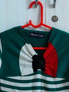 Trendy sea green sweater