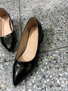 GINGER BY LIFESTYLE BALLERINA BLACK HEELS🎀