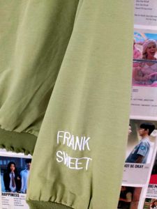 Green Sweatshirt🌱