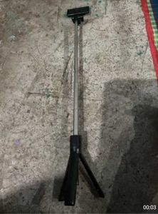 selfie stick stand with free phone case